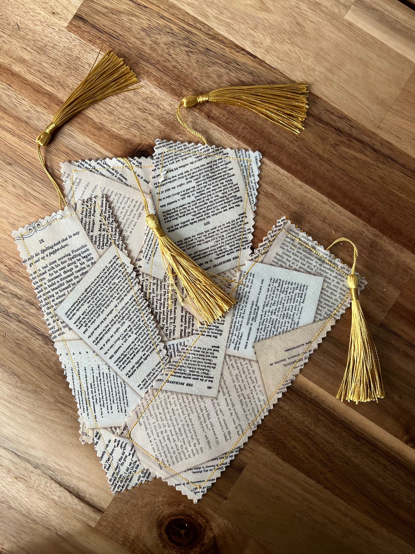 Old books pages Booksleeve