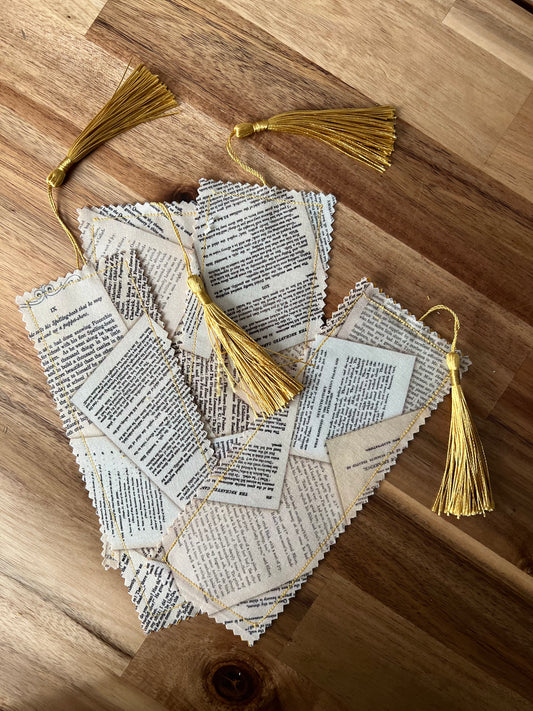 Old books pages Booksleeve
