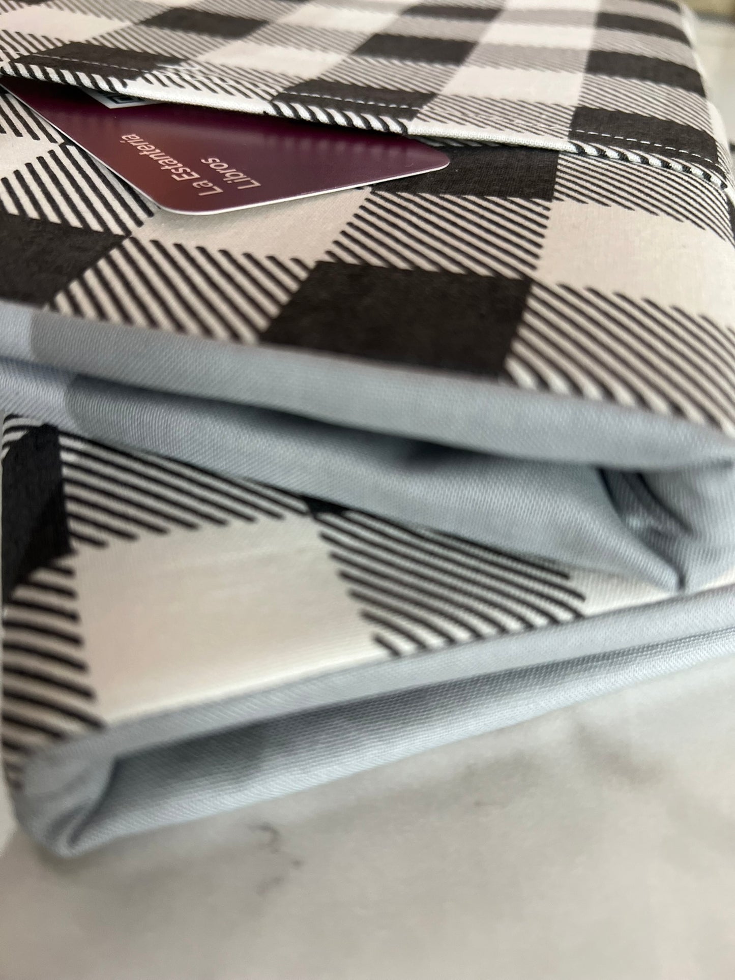 Checkered Booksleeve